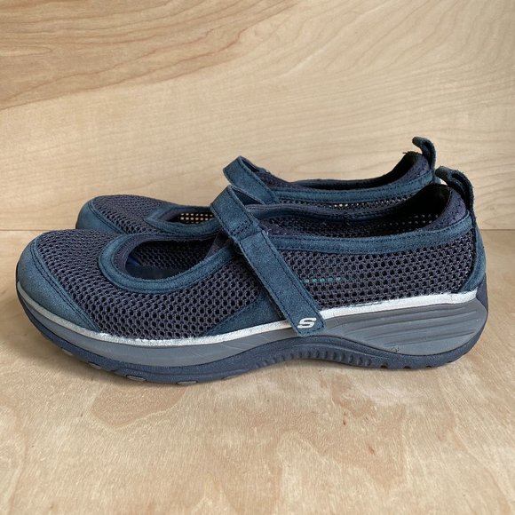 skechers relaxed fit blue